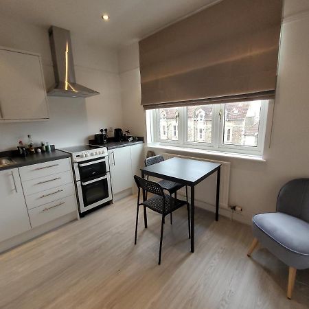 Apartament Quiet Terraced House Bristol Zewnętrze zdjęcie
